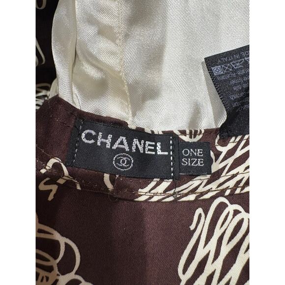 Rare vintage Chanel No. 5 Clover \